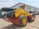 Original Dynapac CA602 Heavy-Duty Compaction Roller - Image 3